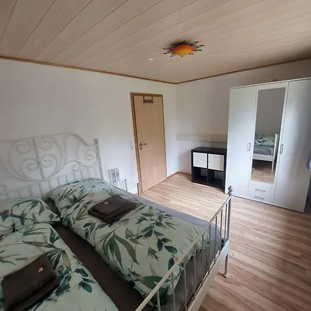 Duermentingen Appartement *